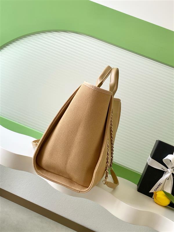 2026127214755576 680